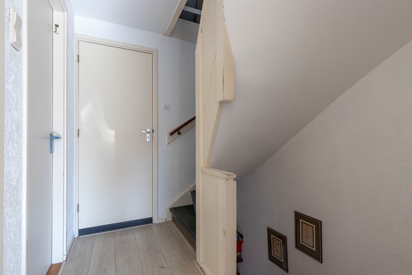 Medium property photo - Anna van Saksenstraat 16, 2351 RL Leiderdorp